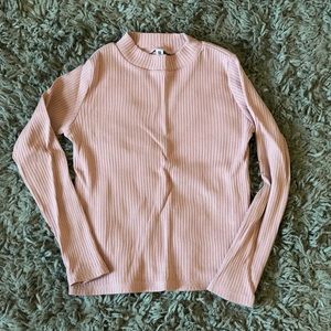 Uniqlo girls long sleeve shirt size :7-8